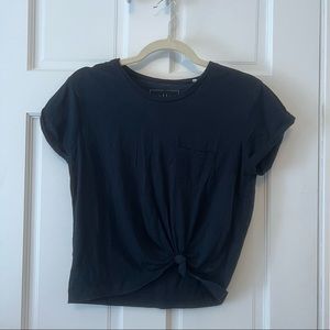Pocket Front Knotted Crop Tee